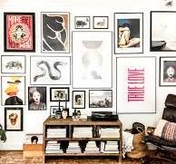 poster aan de muur