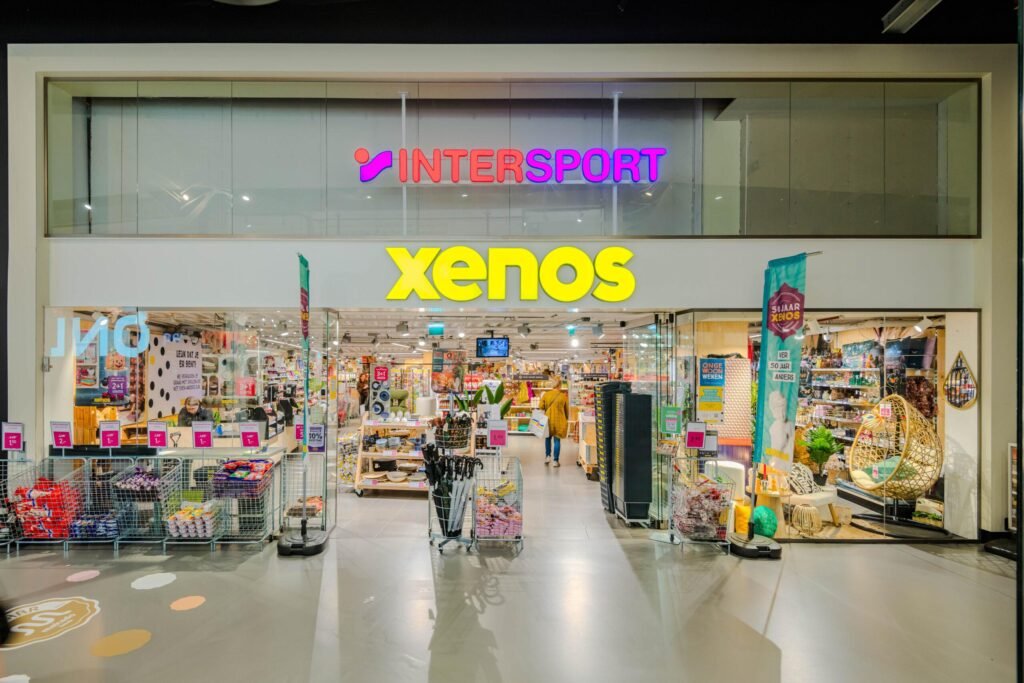 xenos posters in winkel