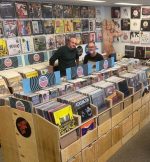 2e hands muziekwinkel